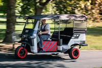 Refurbished EV Battery Rickshaws Image 4