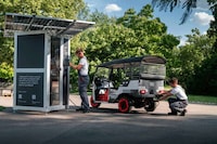 Refurbished EV Battery Rickshaws Image 5