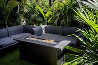 Tropical Toronto Summer Restaurants Image 1