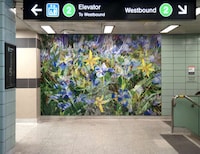 Large-Scale Floral Mosaics Image 3