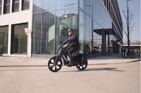 Low-Maintenance Electric Bikes Image 8