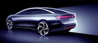 Luxe All-Electric Vehicles Image 3