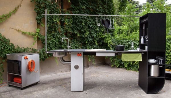 Freestanding Experimental Kitchens