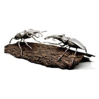 Insect-Inspired Bronze Sculptures Image 3
