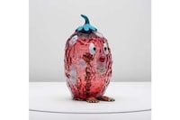 Surreal Love-Themed Sculptures Image 5