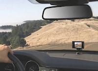 AI-Powered Vehicle Dash Cams Image 2