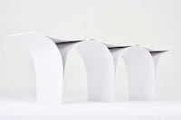 Elegantly Airy Outdoor Benches Image 4