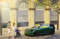 Compact Classically Inspired Cars Image 2