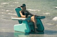 Inflatable Adirondack-Style Chairs Image 2