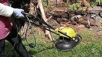 Powerful Hovering Lawnmowers Image 2
