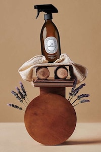 Chic Scented Cleaning Supplies Image 6