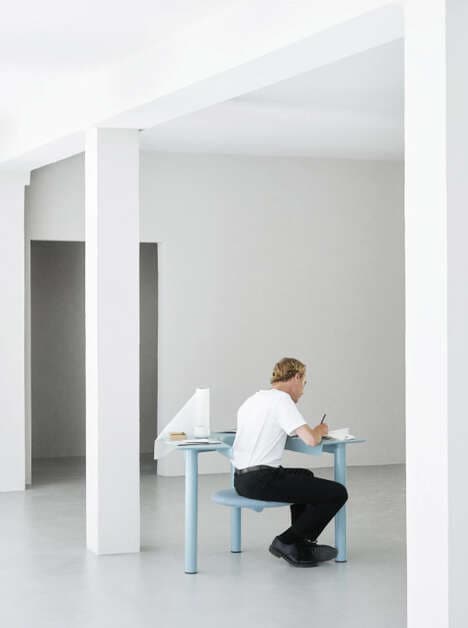 Versatile Dynamic Armchair Designs
