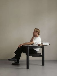 Versatile Dynamic Armchair Designs Image 2