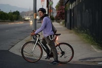Omnidirectional Bike Lights Image 3