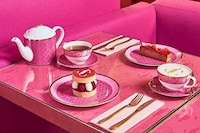Luxe High Tea Caf&eacute;s Image 1