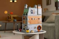 Film-Themed Building Block Toys Image 2