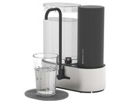 Long-Lasting Countertop Water Cleaners Image 5