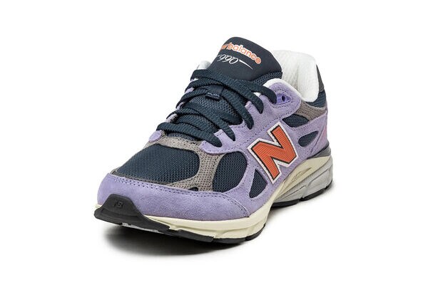 Contrasting Suede Sneakers Image 2