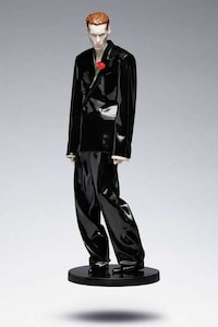 Luxe Fashion Porcelain Figurines Image 3