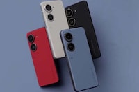 Mini Flagship Smartphone Models Image 2