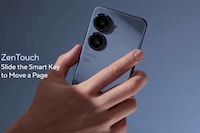 Mini Flagship Smartphone Models Image 3