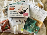 Taste-Exploring Bundle Boxes Image 1