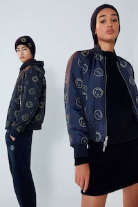 High-End Smiley Face Shirts Image 3