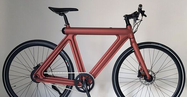 Ultra-Lightweight E-Bikes