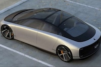 Tech Brand Sedan Concepts Image 5