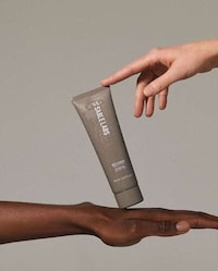 Actor-Founded Genderless Skincare Image 3