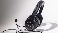 Explosive Bass Headphones Image 1