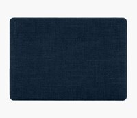 Fray-Free Fabric Laptop Cases Image 1