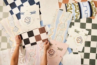 Folk Art-Inspired Wallpapers Image 6