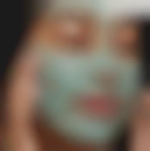 Mint-Scented Clay Masks
