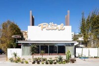 Nostalgic Motel Campaigns Image 3