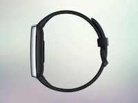 Diminutive Smartwatch Models Image 8