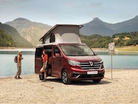 Capacious Pop-Top Camper Vans Image 5