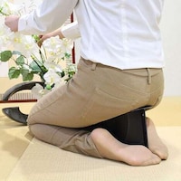 Folding Travel-Friendly Meditation Chairs Image 3