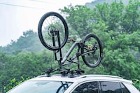 Powered Suction Car Racks Image 1
