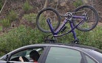 Powered Suction Car Racks Image 2