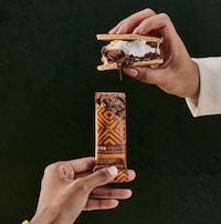 Plant-Powered Caffeinated Snack Bars Image 3