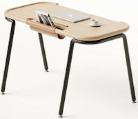 Pocket Storage-Equipped Workstations Image 4