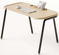 Pocket Storage-Equipped Workstations Image 7