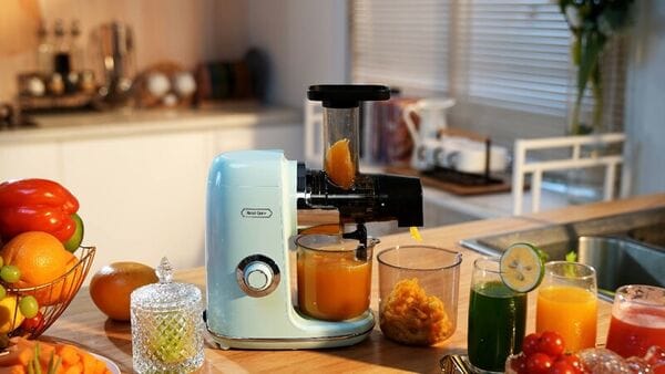 Filter-Free Slow Juicers