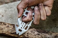 Tactical Wallet-Friendly Tools Image 3