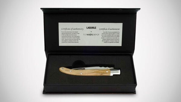 Posh Pocket-Friendly Steak Knives