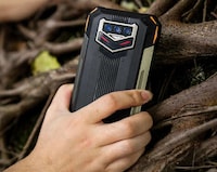 Hyper-Durable Chinese Smartphones Image 2