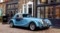 Hardtop Retro-Inspired Cars Image 1