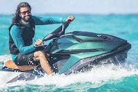 Sporty Electric Jet Skis Image 3