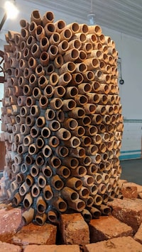 Hive-Like Terracotta Cooling Structures Image 8